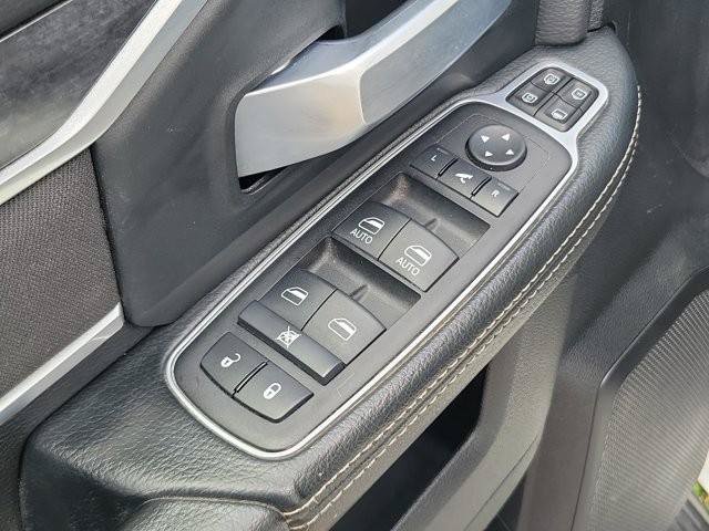 Used 2024 RAM 3500 Big Horn AWD/4WD image 20