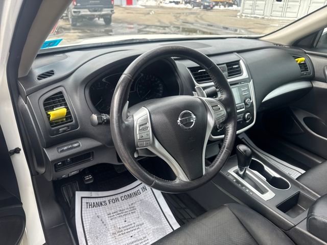 Used 2016 Nissan Altima 2.5 SR image 9