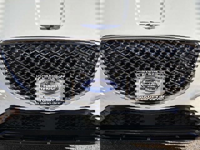 Used 2025 Genesis GV70 3.5T Sport image 12