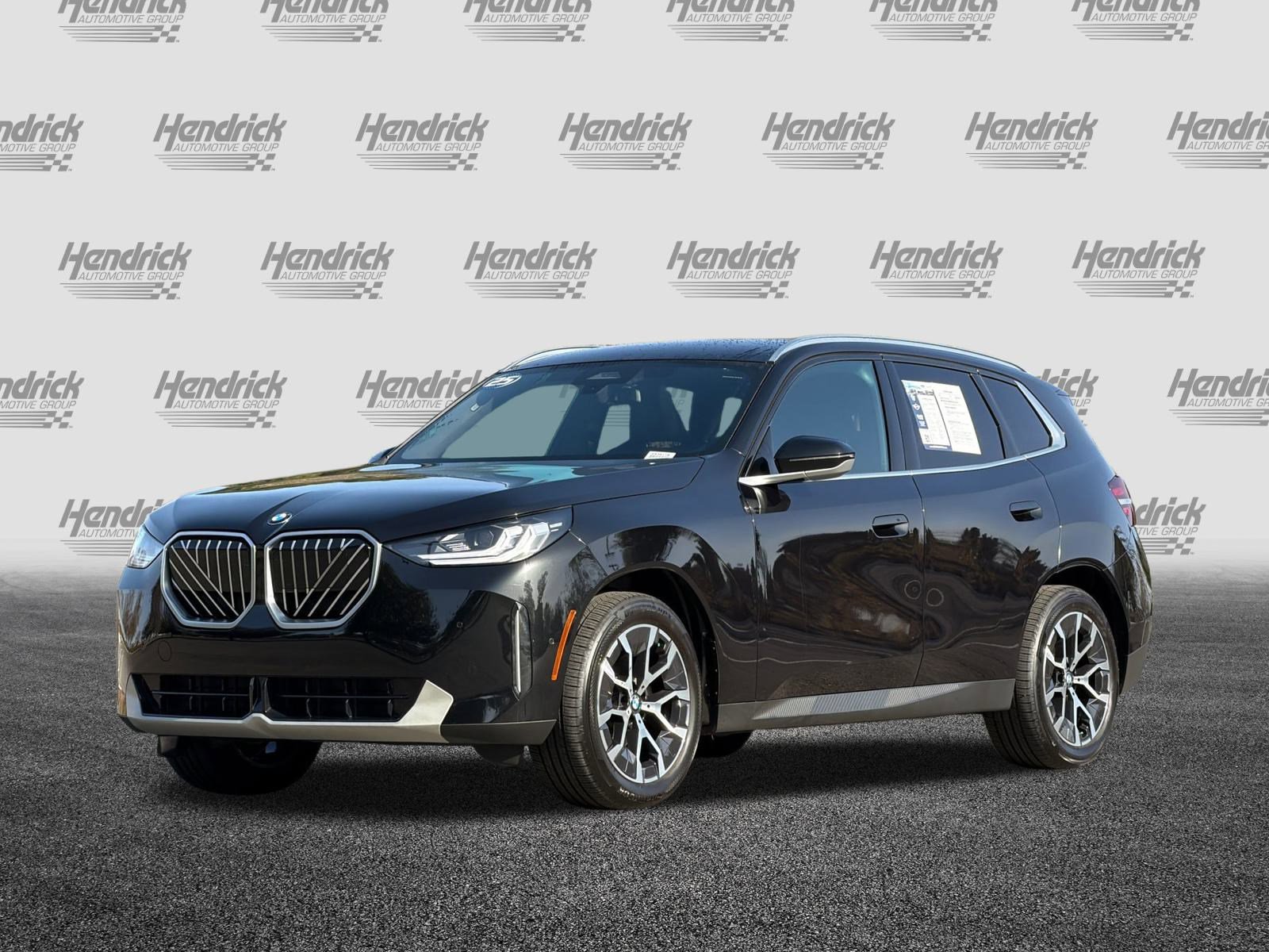 Used 2025 BMW X3 xDrive30i w/ Convenience Package image 9