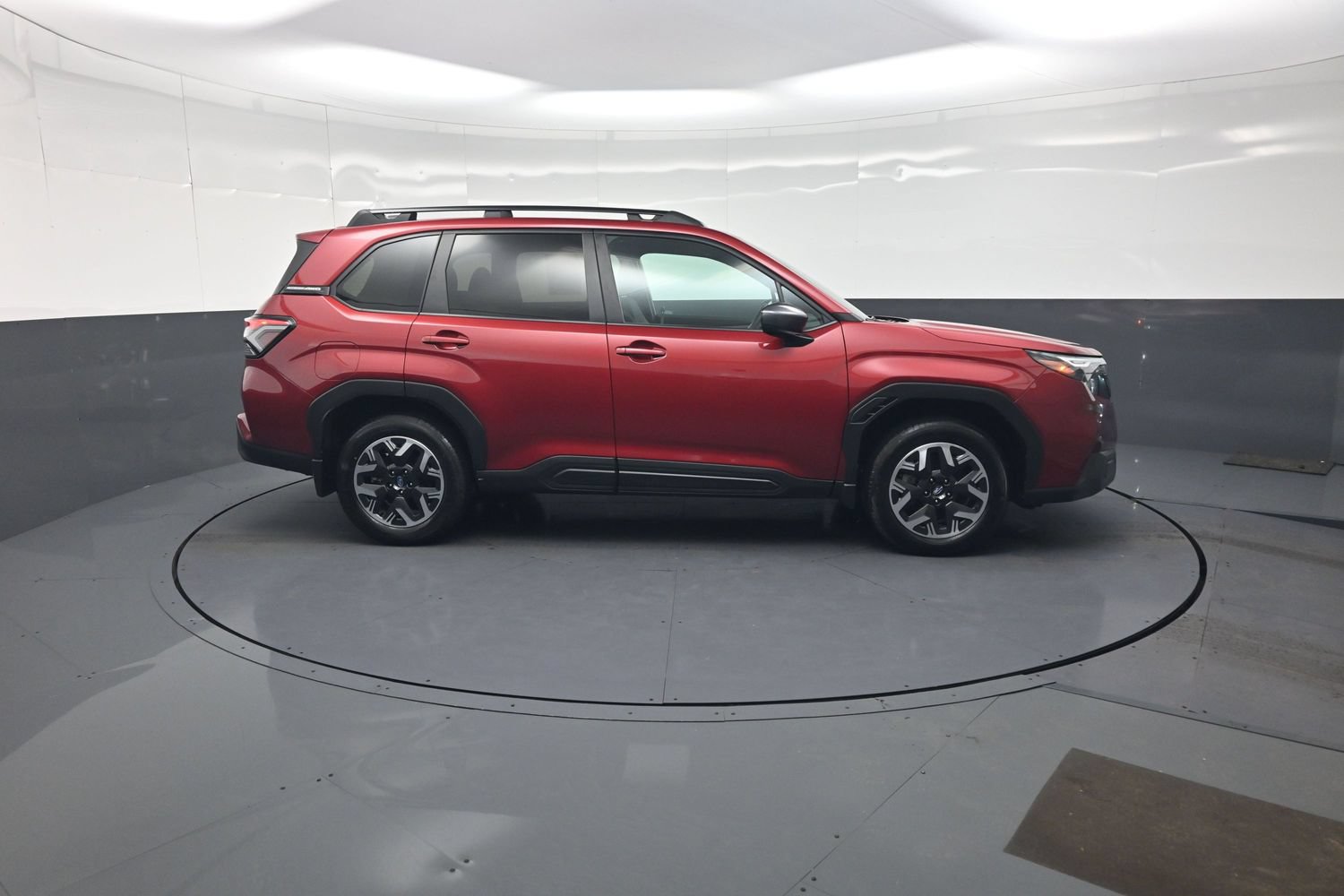 Used 2026 Subaru Forester Premium AWD/4WD image 2
