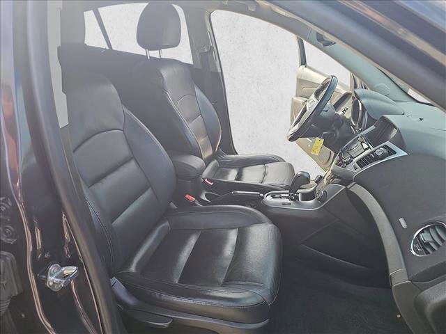 Used 2014 Chevrolet Cruze LT image 11
