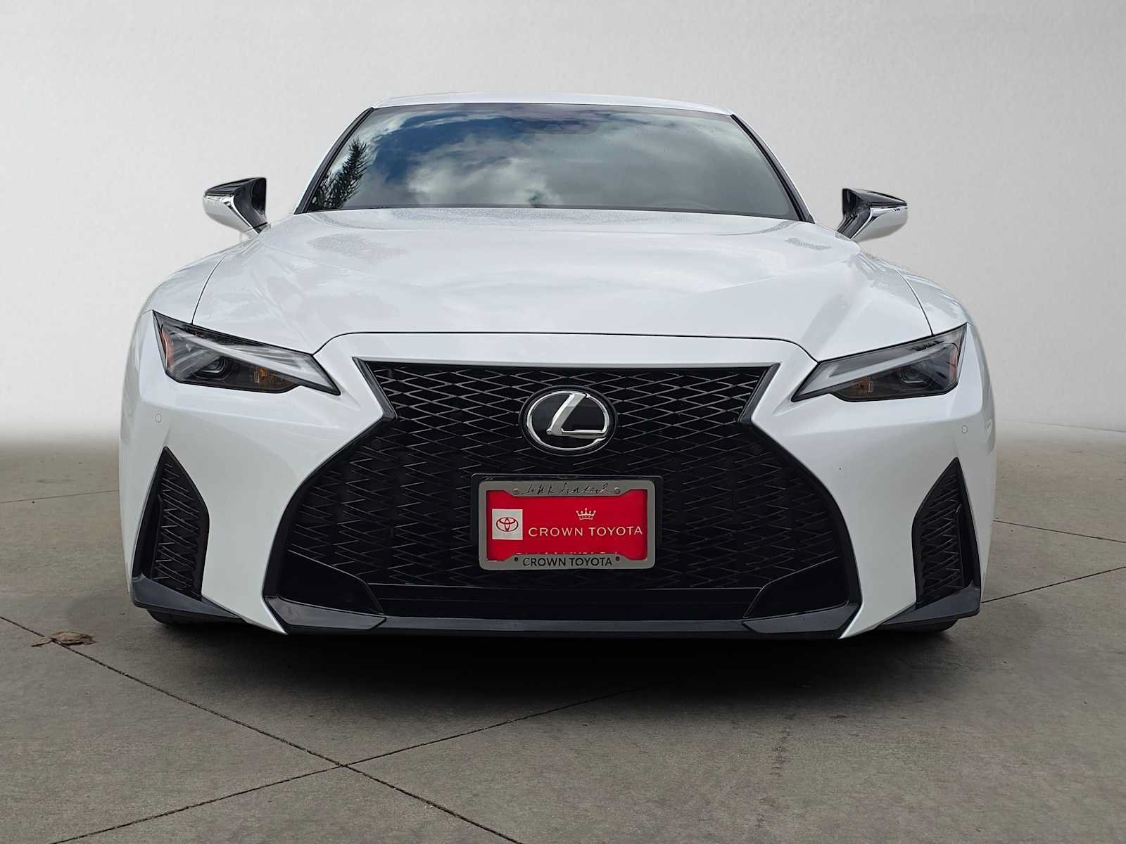 Used 2024 Lexus IS 350 F Sport RWD image 8