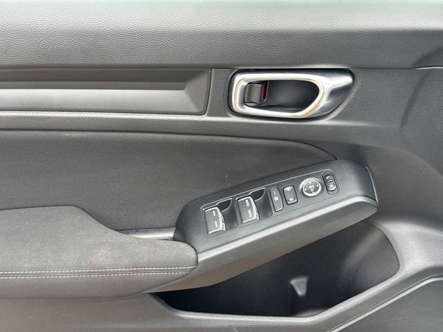 Used 2025 Honda Civic Sport image 10
