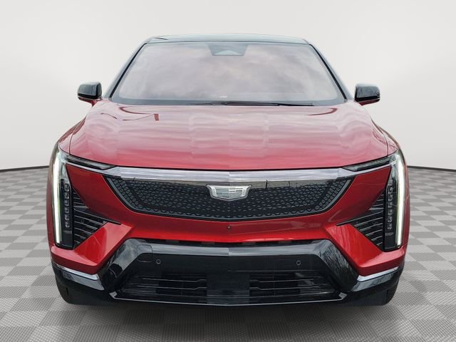 New 2026 Cadillac Optiq Sport 1 w/ LPO, Floor Liner Package AWD/4WD image 2