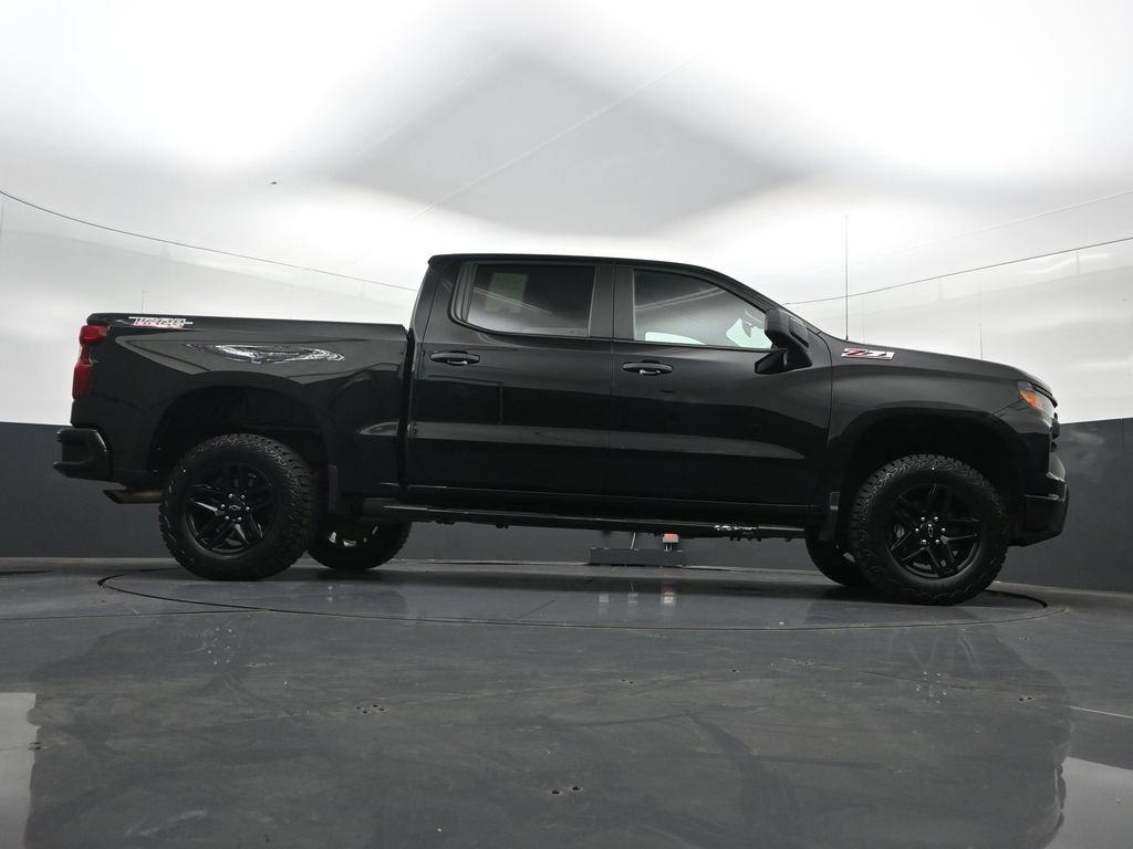 Used 2024 Chevrolet Silverado 1500 Custom Trail Boss AWD/4WD image 35