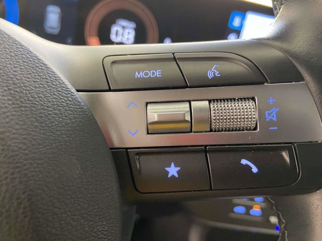 Used 2024 Hyundai Kona SEL image 21