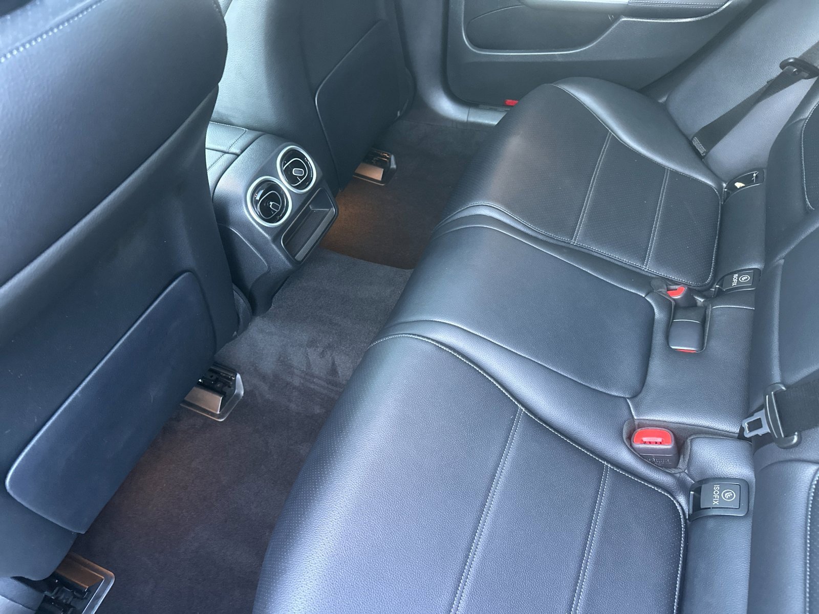 Used 2022 Mercedes-Benz C 300 Sedan image 12