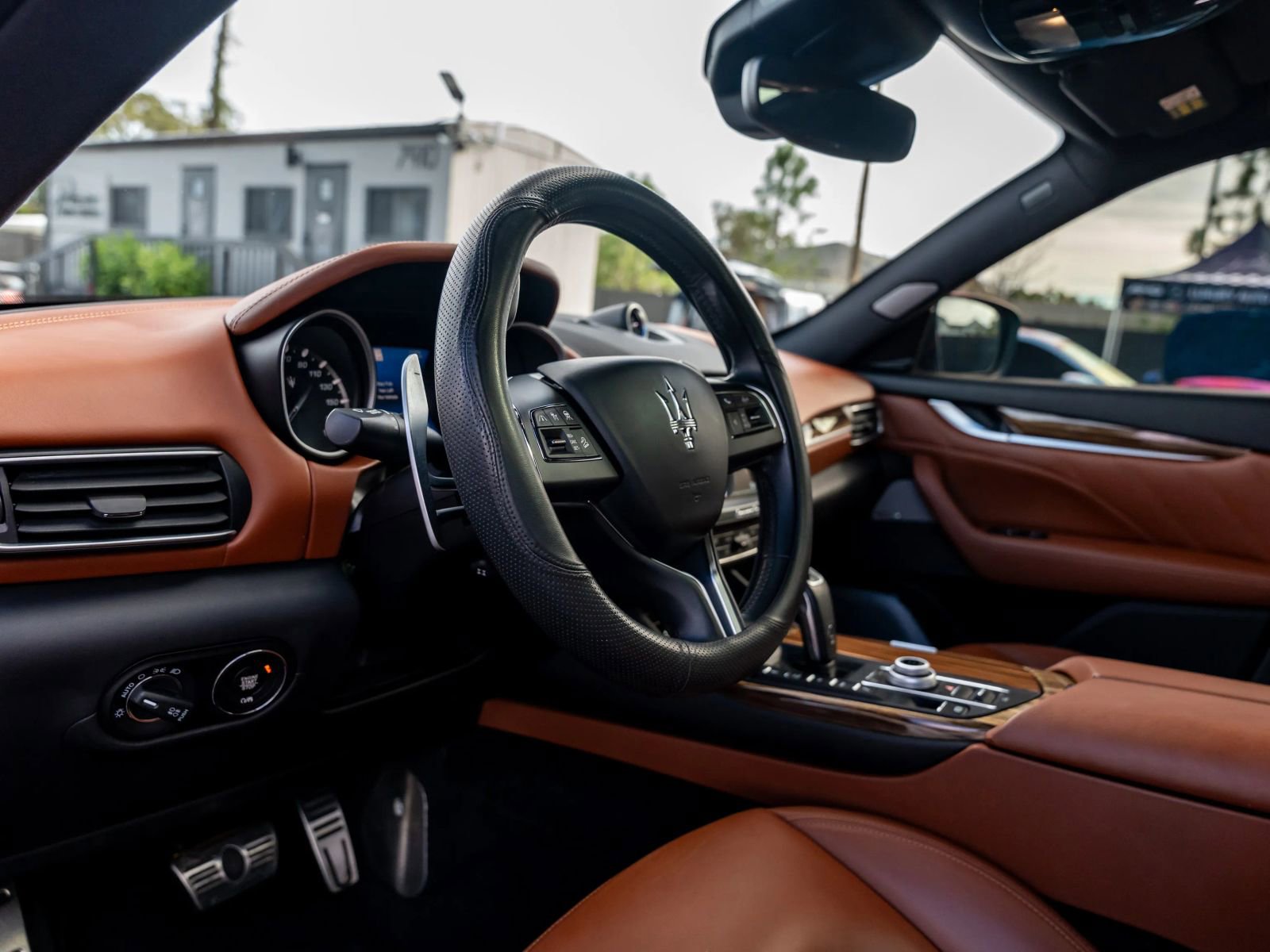Used 2019 Maserati Levante S GranLusso image 16