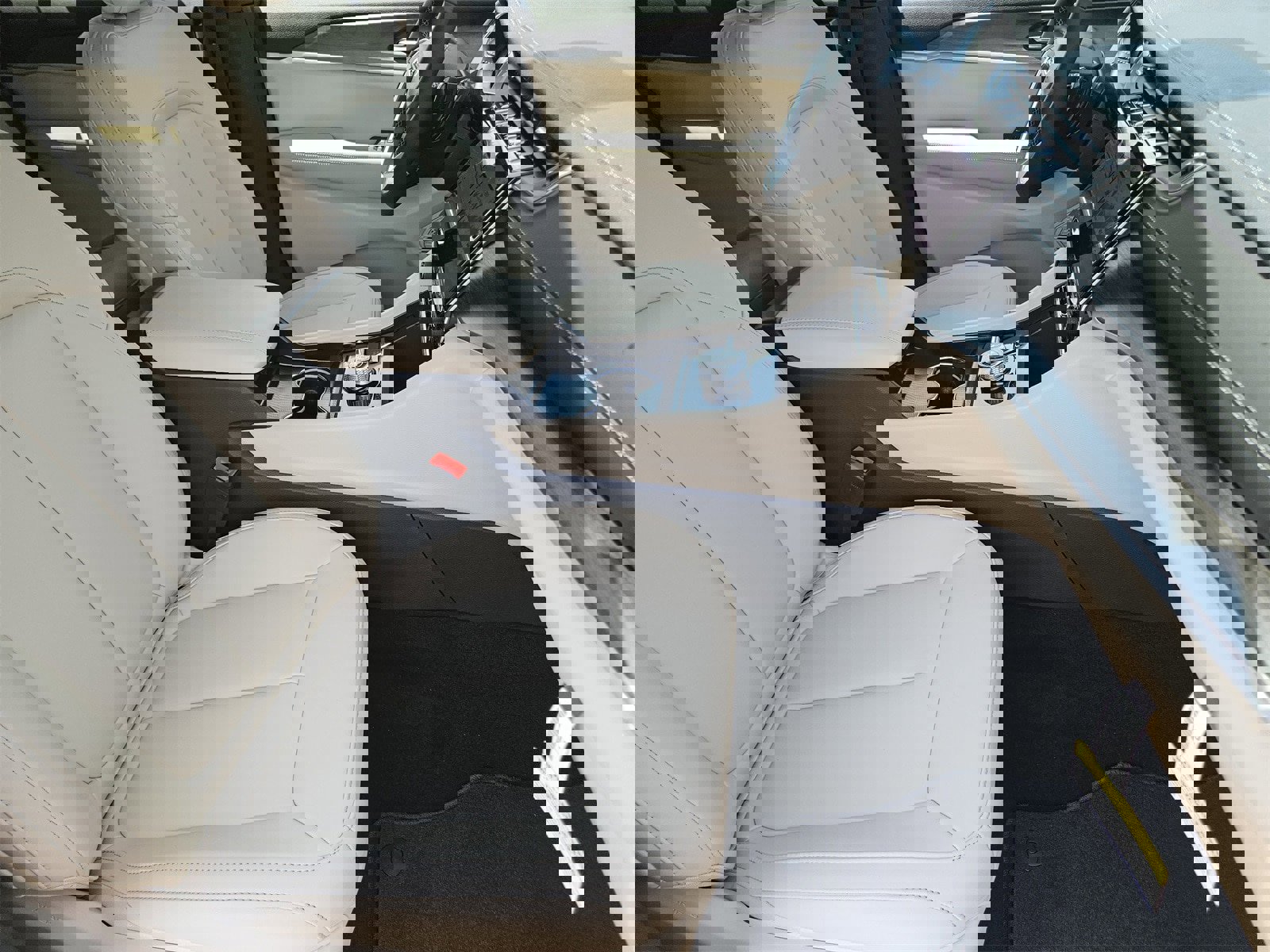 New 2025 Jeep Grand Cherokee L Limited w/ Trailer Tow Package image 15