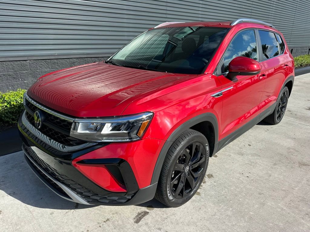 Used 2023 Volkswagen Taos SE image 7