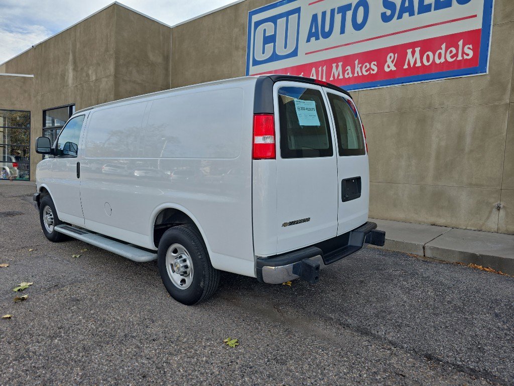 Used 2024 Chevrolet Express 2500 w/ Driver Convenience Package image 5