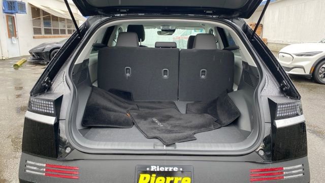 Used 2025 Hyundai Ioniq 5 SE image 4