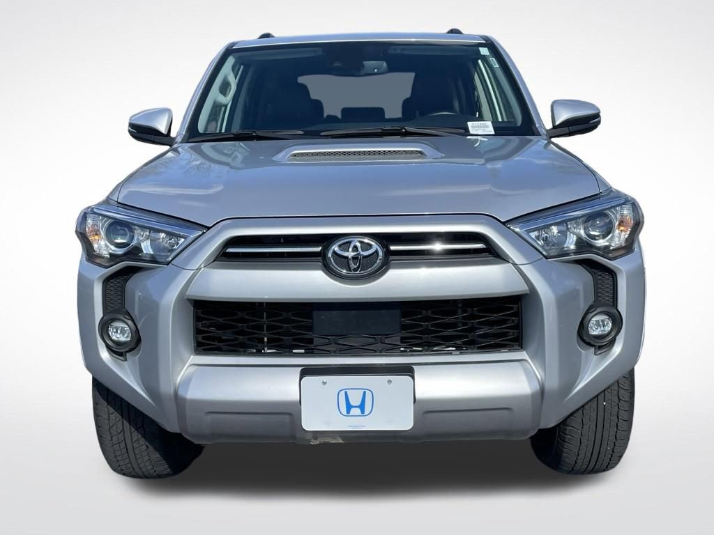 Used 2024 Toyota 4Runner TRD Off-Road Premium AWD/4WD image 9