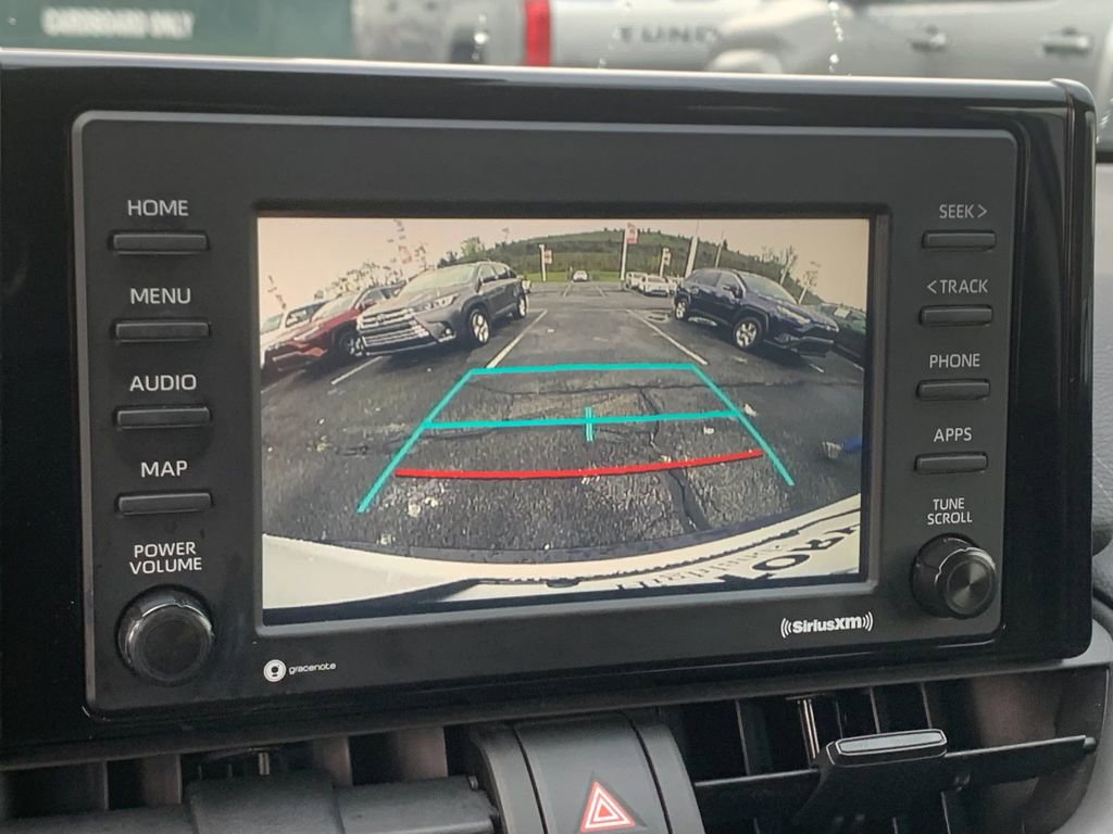 Used 2022 Toyota RAV4 XLE image 21