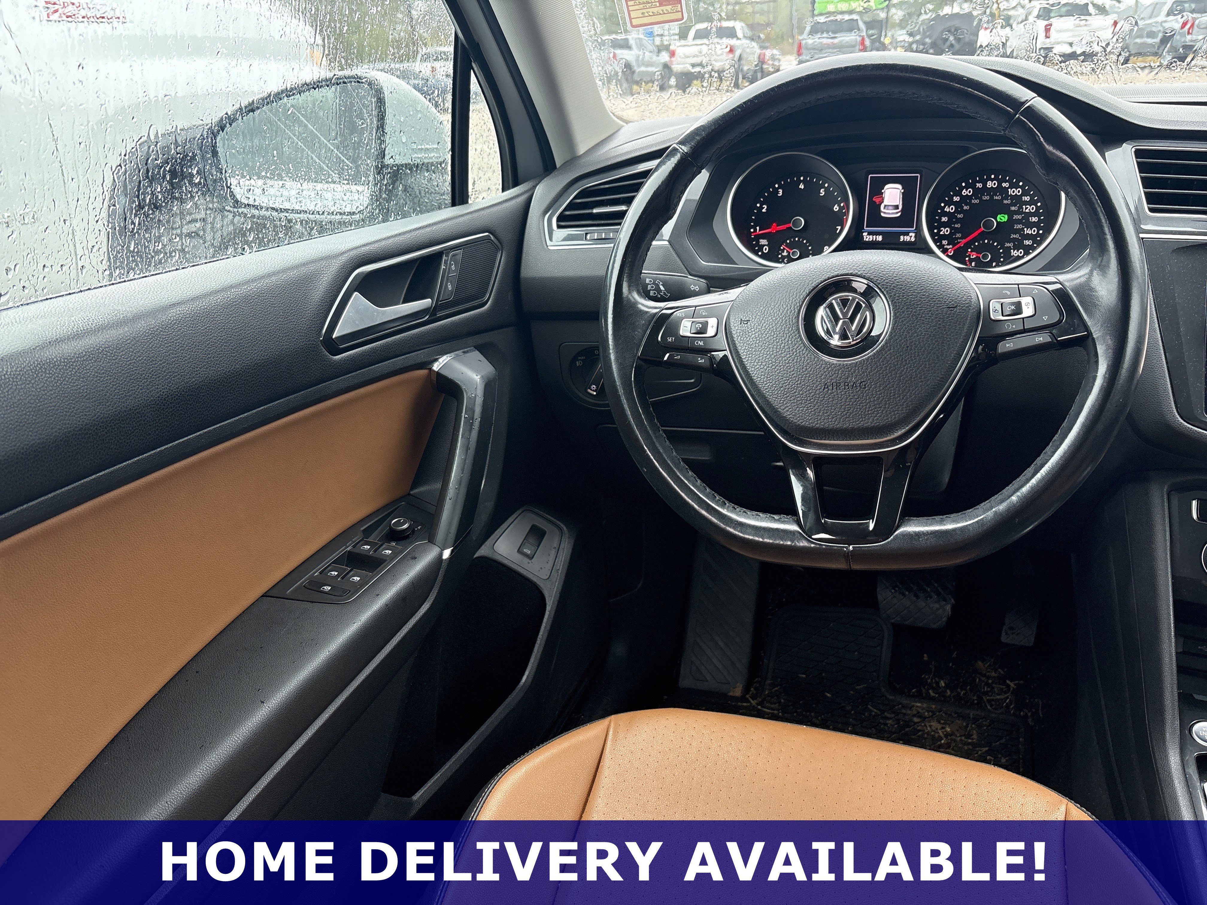 Used 2018 Volkswagen Tiguan SEL image 7