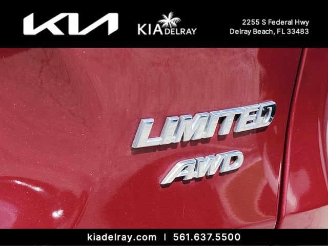 Used 2021 Toyota RAV4 Limited AWD/4WD image 9