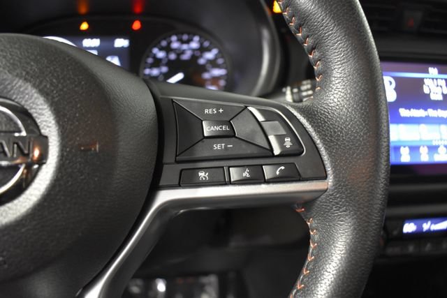 Used 2021 Nissan Kicks SR w/ SR Premium Package FWD image 17