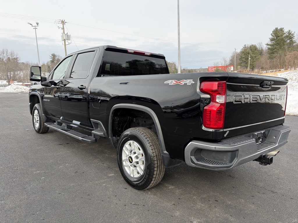 Used 2024 Chevrolet Silverado 2500 LT image 23