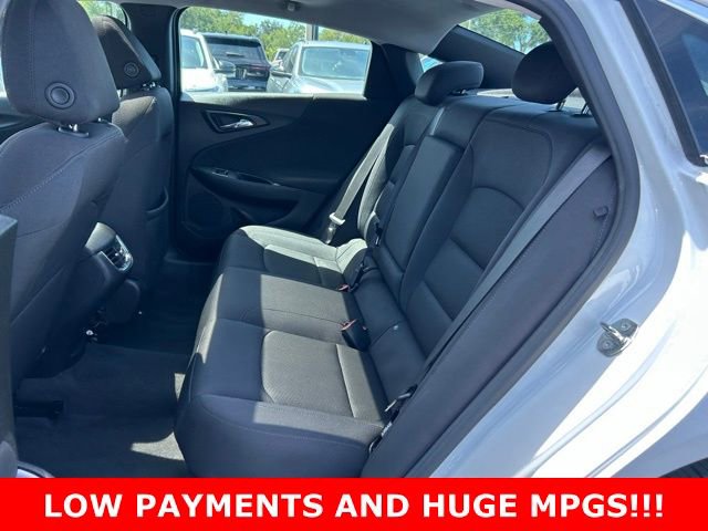 Used 2024 Chevrolet Malibu LT FWD image 15