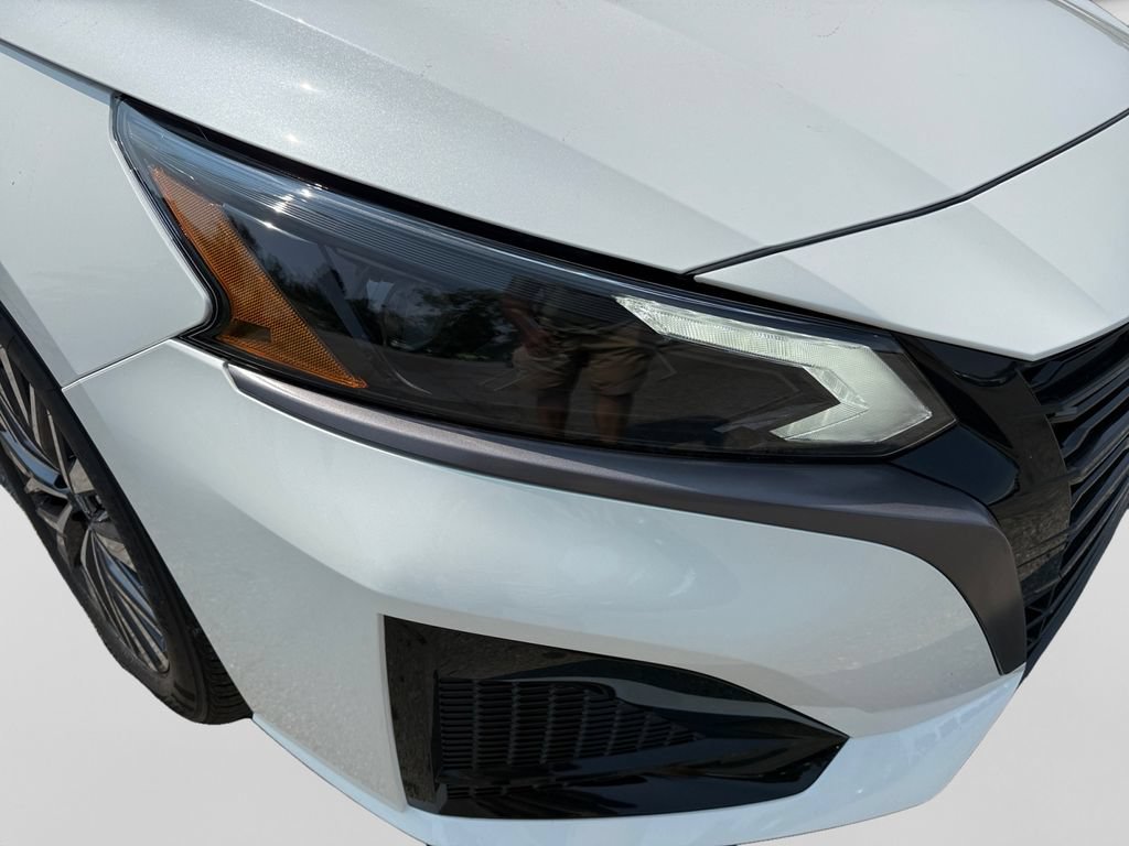 New 2026 Nissan Altima 2.5 SV FWD image 21