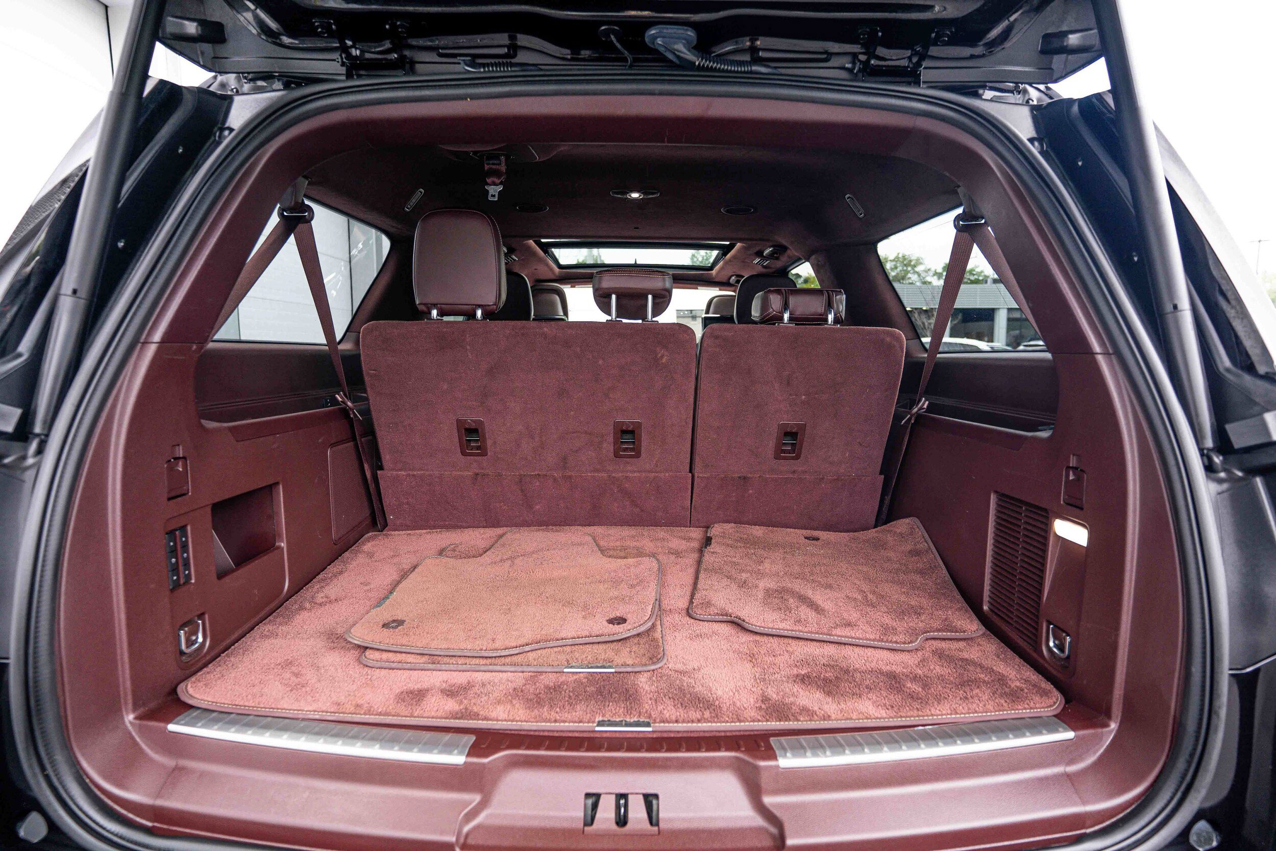 Used 2021 Lincoln Navigator L Black Label w/ Cargo Convenience Package AWD/4WD image 22