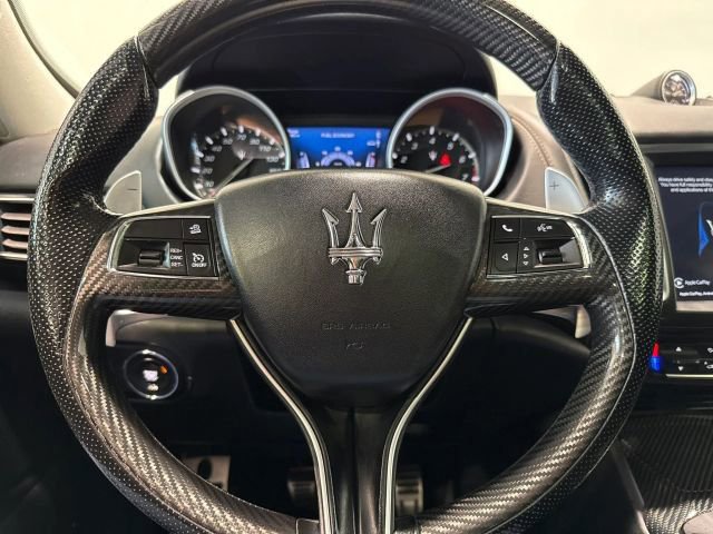 Used 2018 Maserati Levante S GranSport image 15