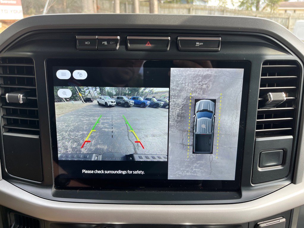 Used 2022 Ford F150 Lightning XLT image 23