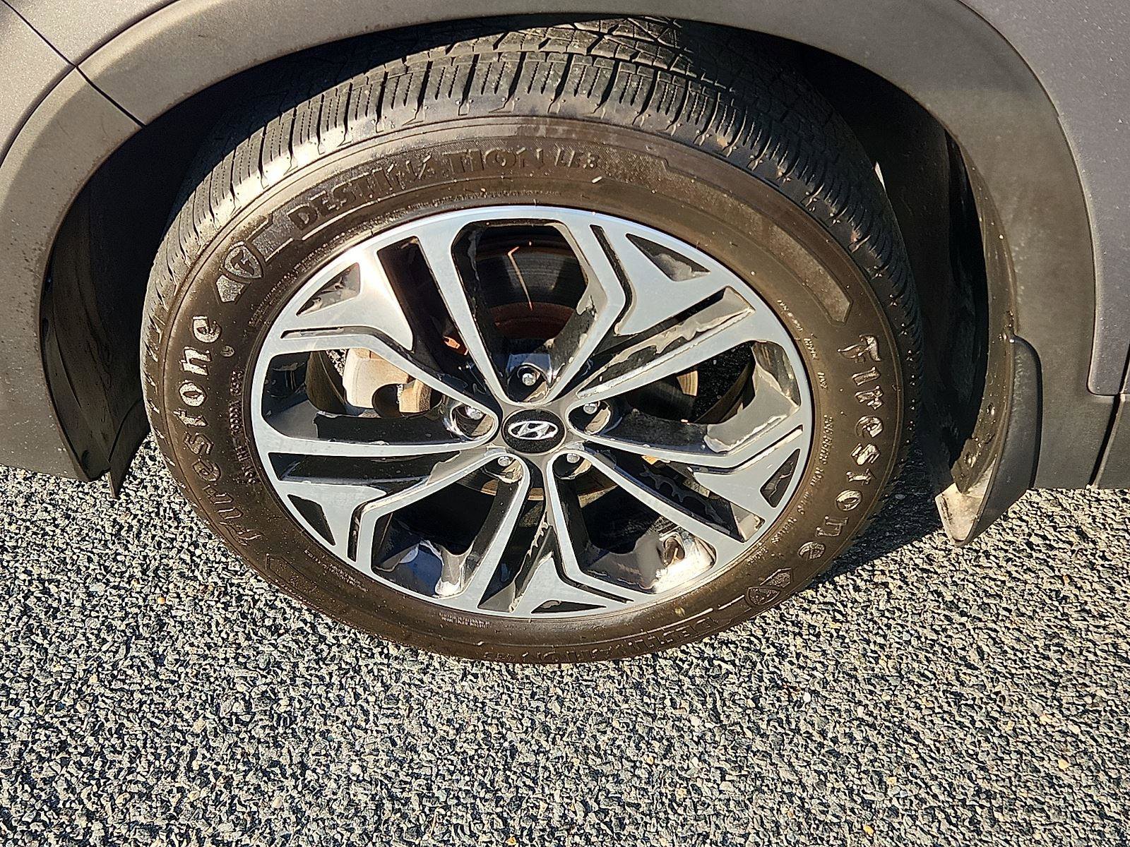 Used 2019 Hyundai Santa Fe AWD image 8