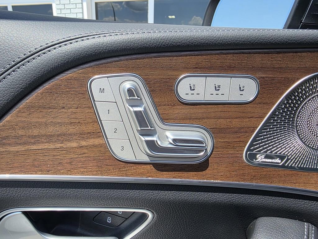 New 2026 Mercedes-Benz GLS 580 4MATIC image 14
