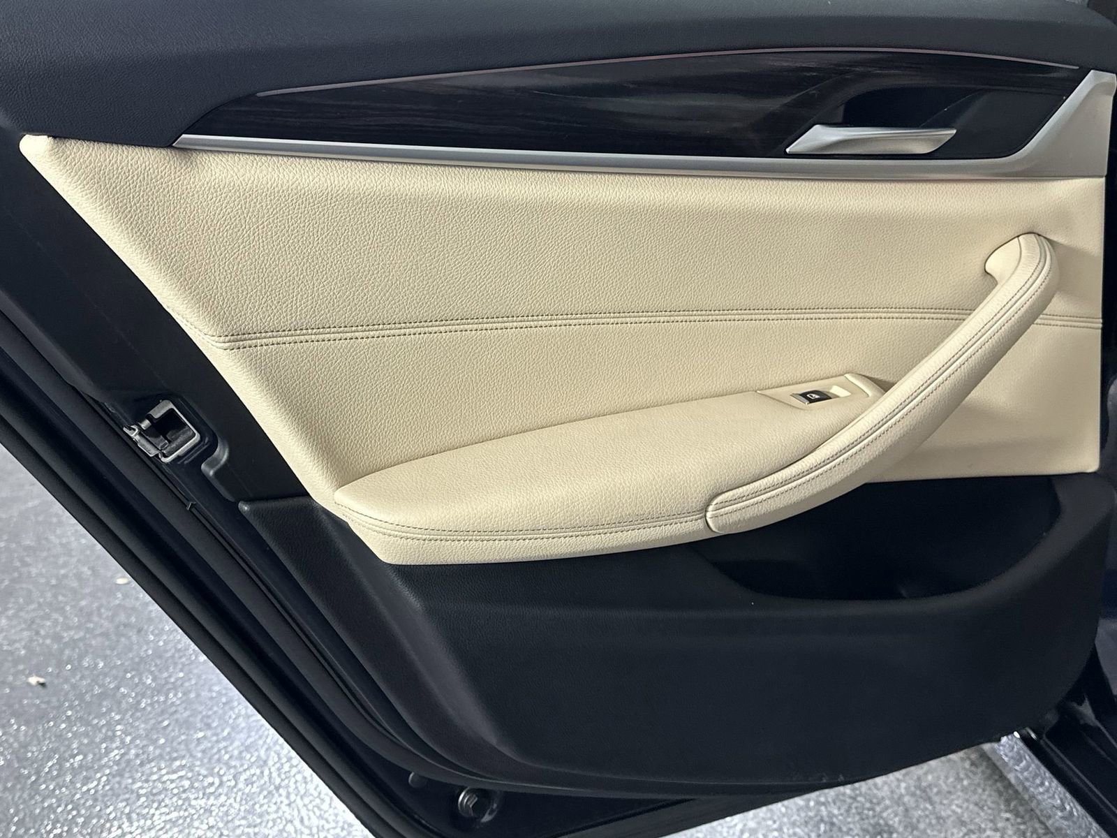 Used 2017 BMW 530i image 34