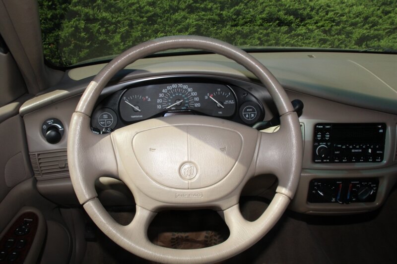 Used 2003 Buick Century Custom w/ Preferred Equipment Group 1SB FWD image 17