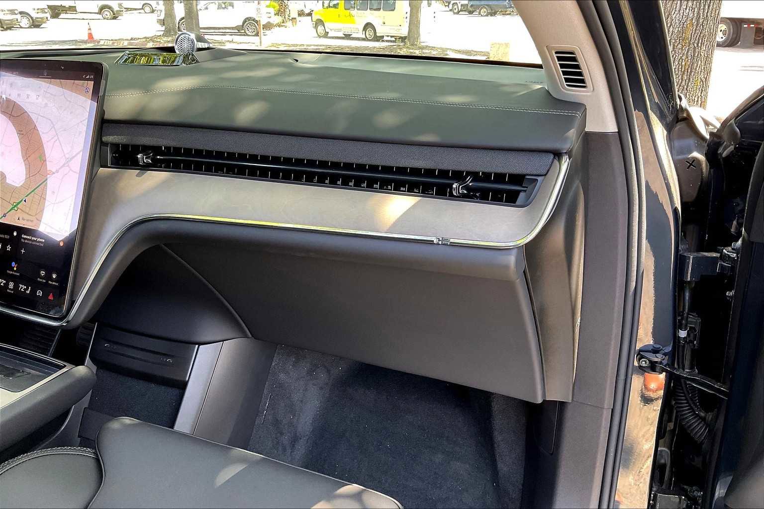 New 2025 Volvo EX90 Ultra image 29