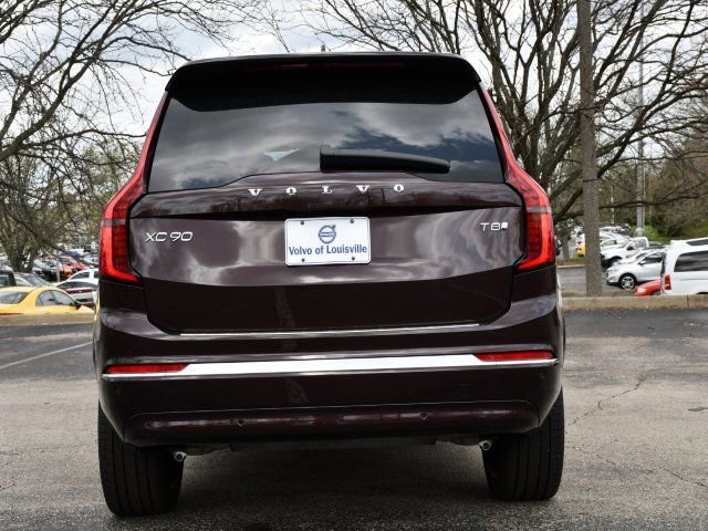 New 2025 Volvo XC90 T8 Plus w/ Protection Package Premier image 6