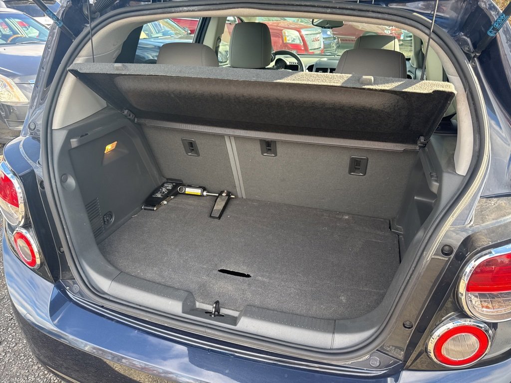 Used 2015 Chevrolet Sonic LT image 35