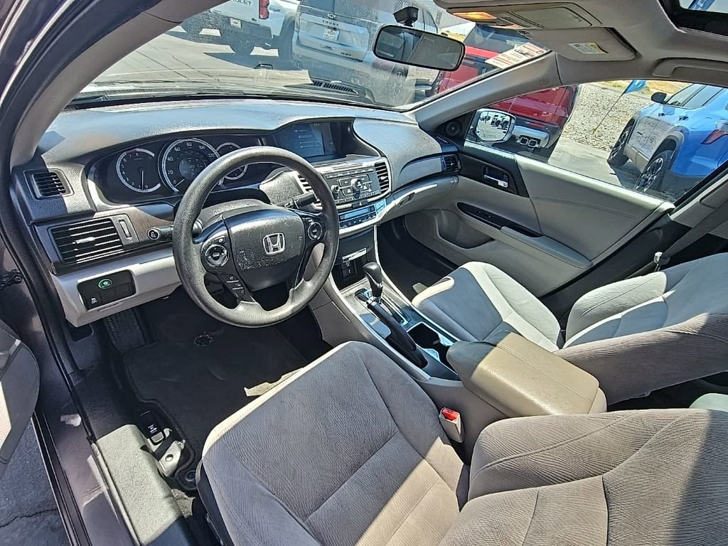 Used 2015 Honda Accord EX image 17