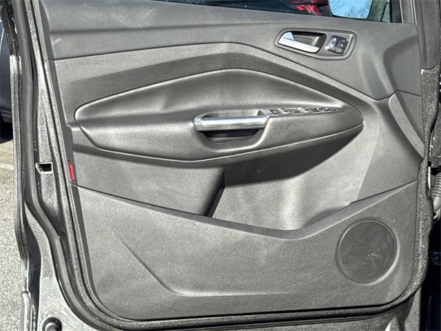 Used 2016 Ford Escape Titanium w/ Equipment Group 301A image 10