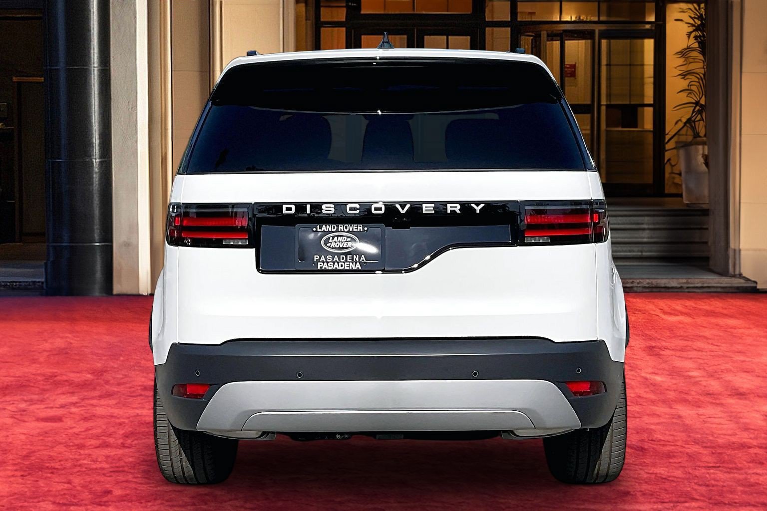 New 2026 Land Rover Discovery S AWD/4WD image 7