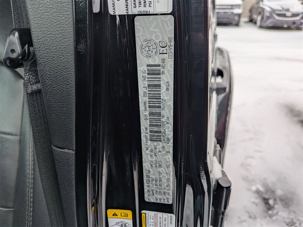 Used 2020 Jeep Wrangler Unlimited Sahara image 23