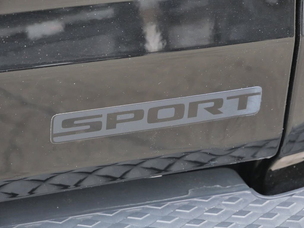 Used 2021 Jeep Gladiator Sport image 21