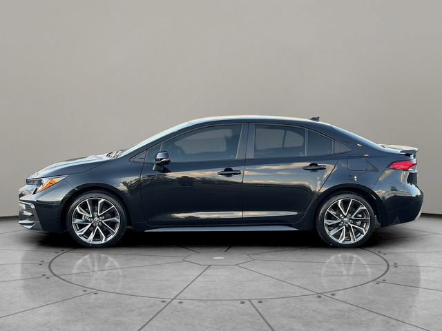 Certified 2022 Toyota Corolla SE FWD image 3