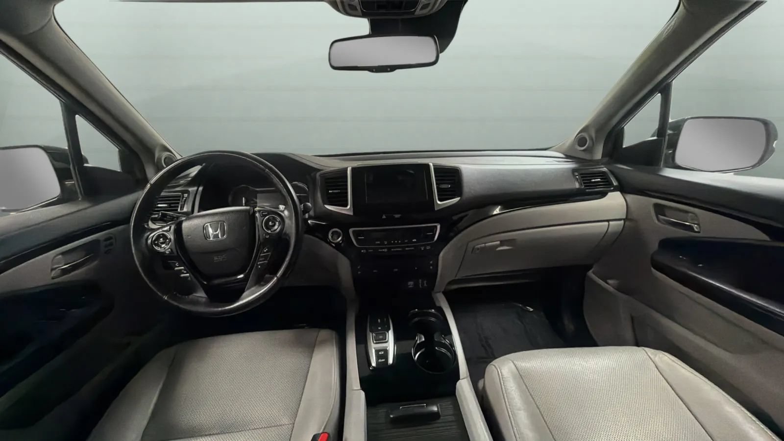 Used 2018 Honda Pilot Elite image 9