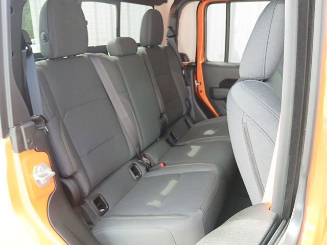 New 2025 Jeep Gladiator Sport image 28