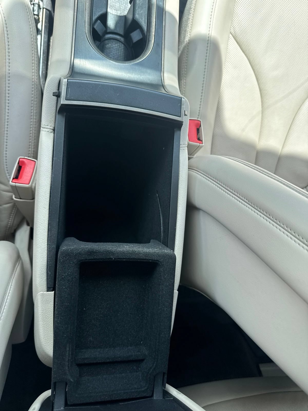 Used 2019 Lincoln MKC Reserve FWD image 33