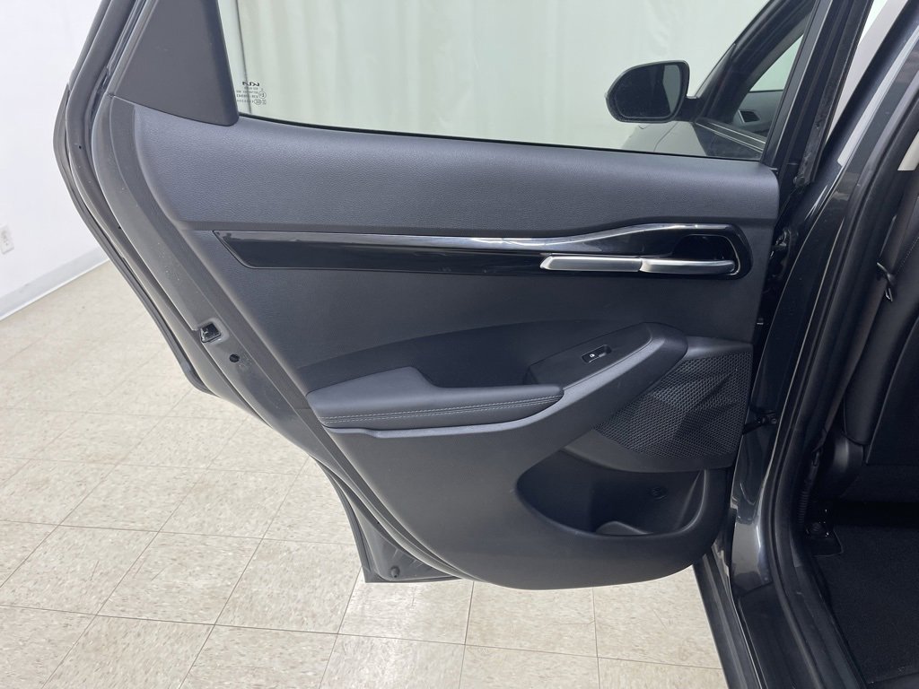 Used 2023 Kia Seltos EX image 15