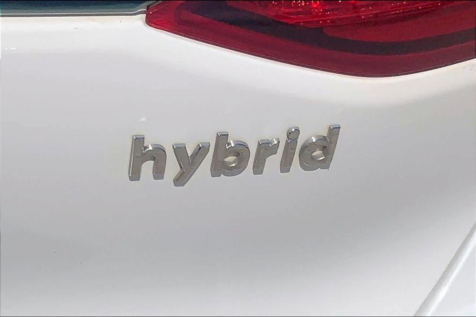 Used 2017 Hyundai Ioniq SEL FWD image 10