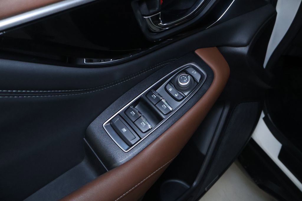 Used 2020 Subaru Outback Touring XT image 14