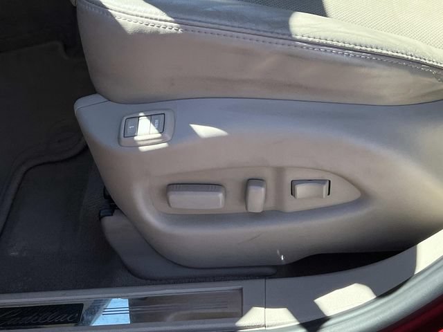 Used 2016 Cadillac SRX Performance w/ Driver Awareness Package AWD/4WD image 17