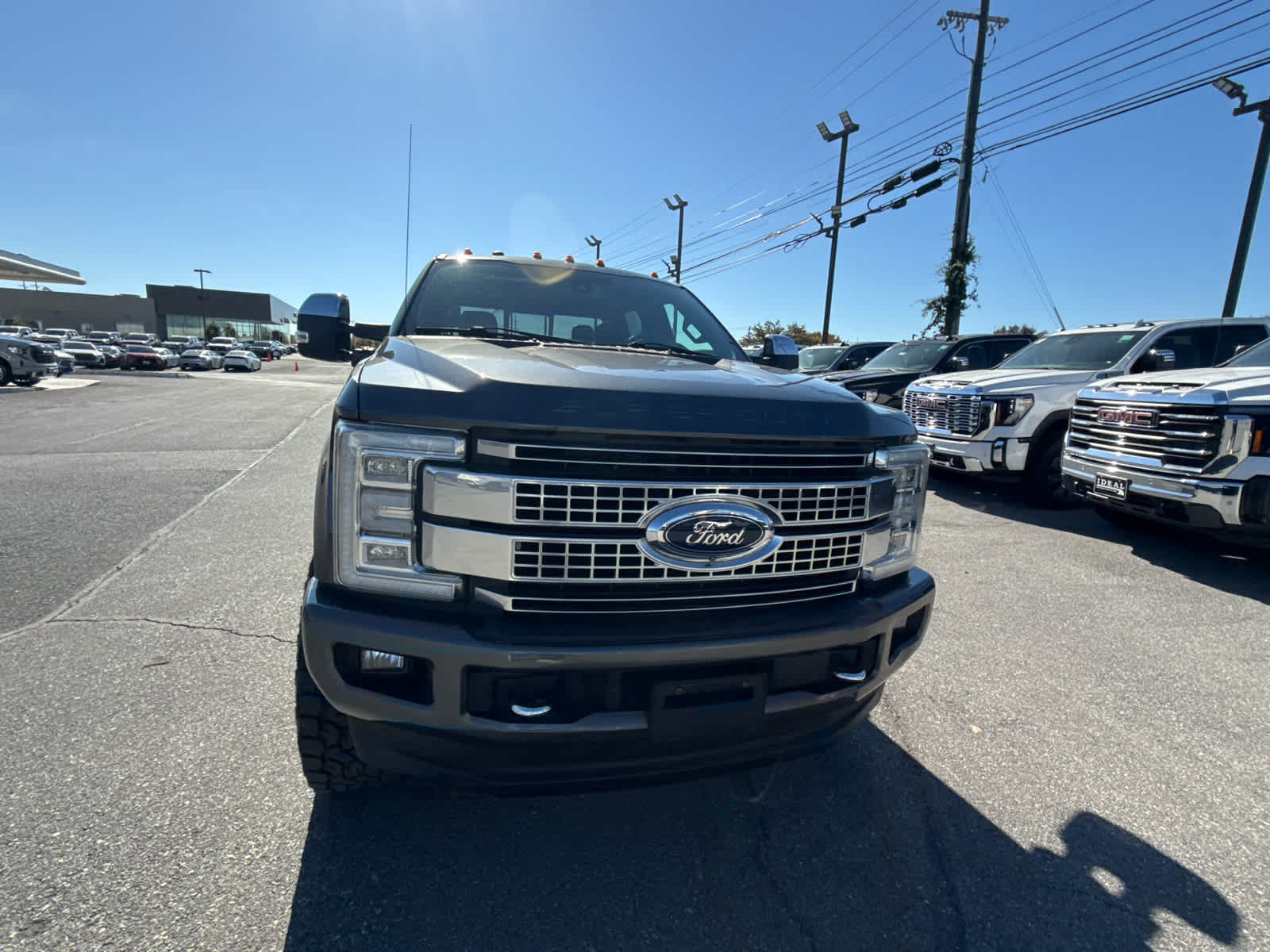 Used 2017 Ford F250 Platinum w/ Platinum Ultimate Package AWD/4WD image 35