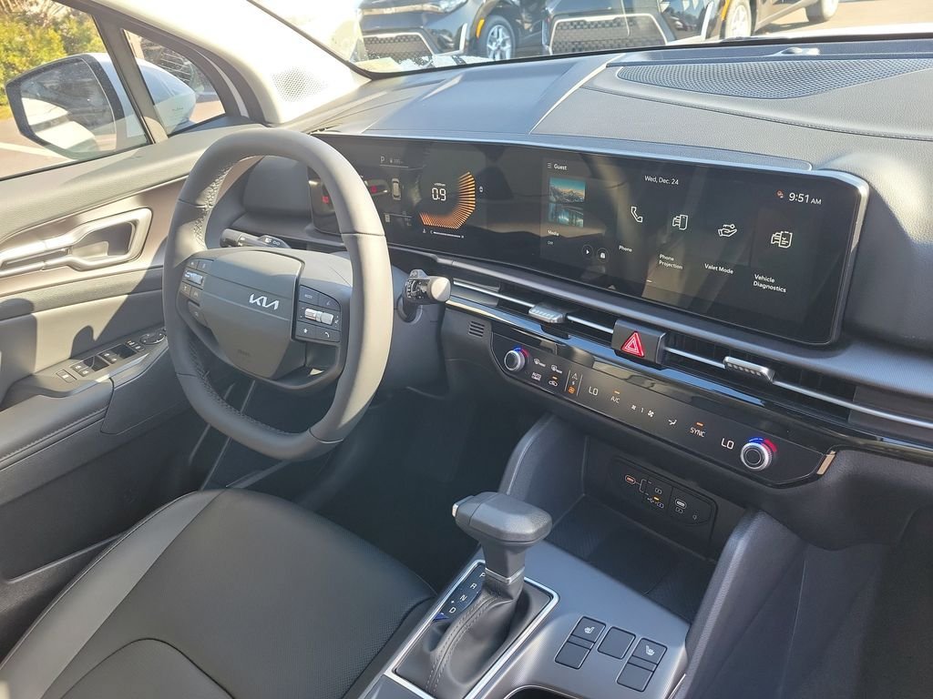 New 2026 Kia Sportage EX w/ EX Panorama Roof Package FWD image 8